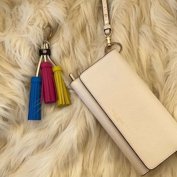 Henri Bendel wallet - Picture 6 of 6